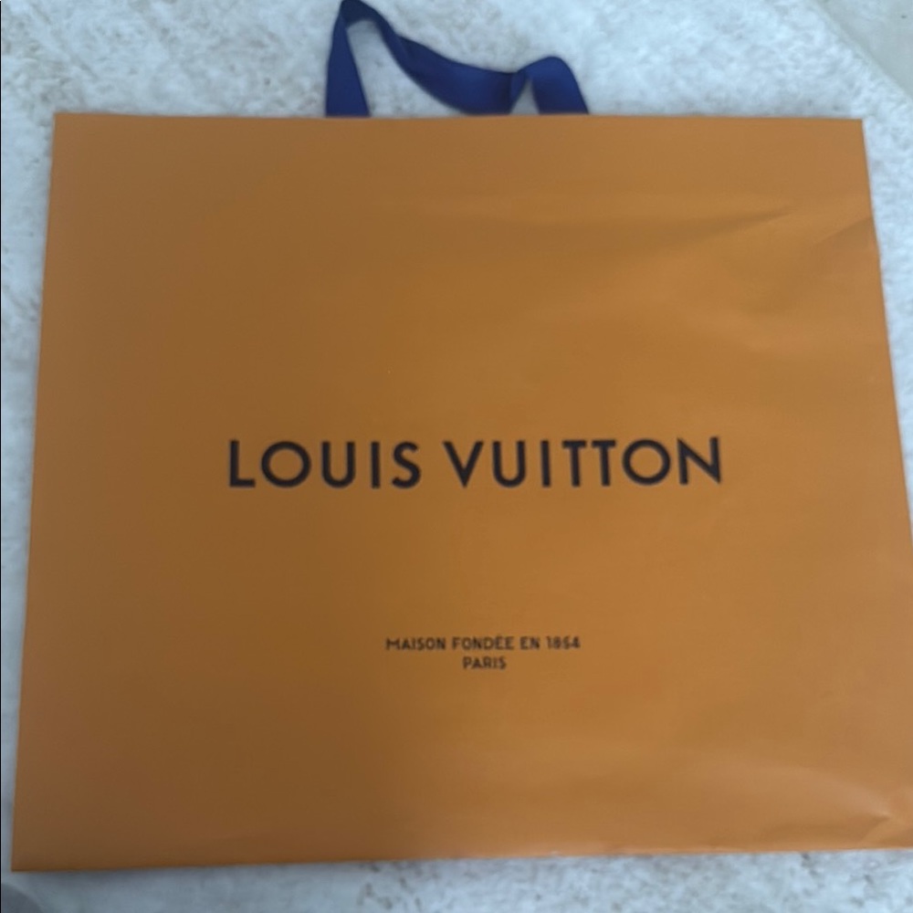 Louis Vuitton Shopping Bag